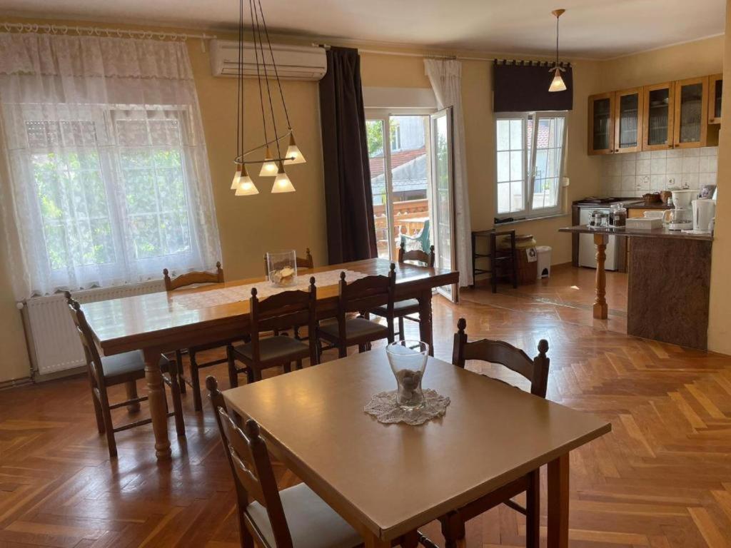 Apartment & Rooms Poppy Rose Zadar Exterior foto
